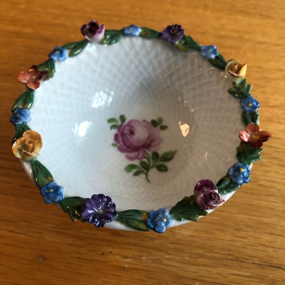 Rare Antique Carl Thieme DRESDEN Porcelain Flowers Bowl 3.5”